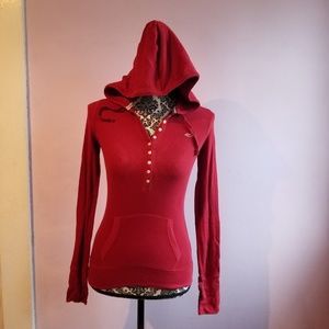 Hollister Women's Small Burgundy Hooded Top